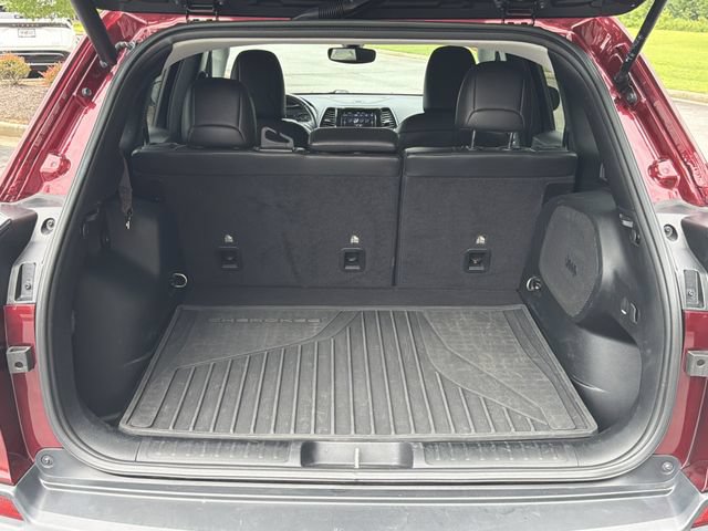 Used 2020 Jeep Cherokee Limited AWD/4WD image 19