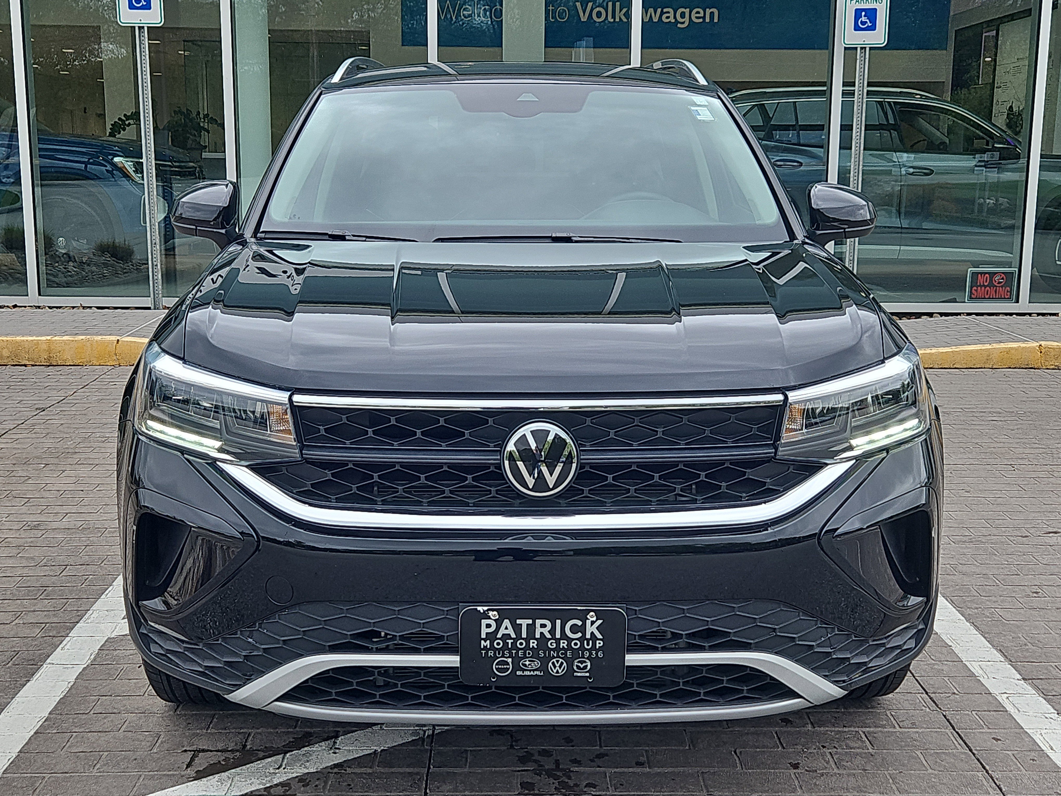 Certified 2024 Volkswagen Taos SE AWD/4WD image 24