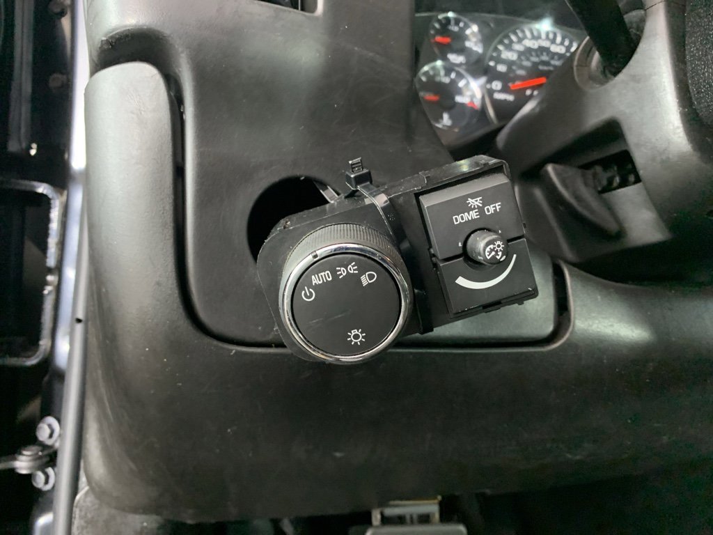 Used 2016 Chevrolet Express 3500 LS w/ Chrome Appearance Package image 16