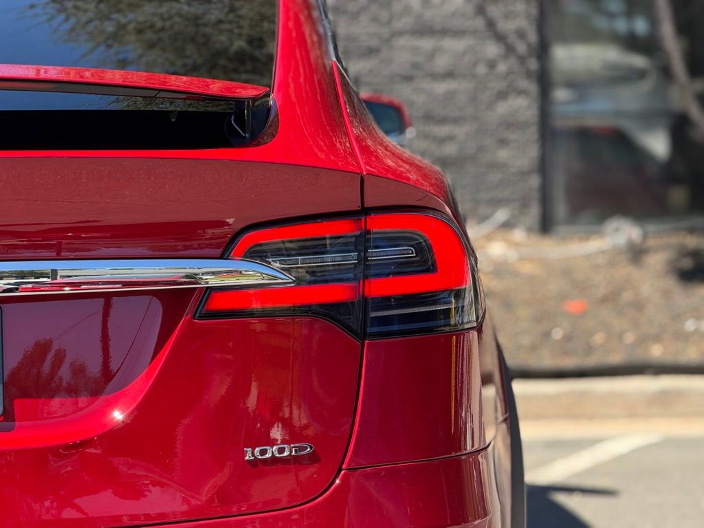 Used 2017 Tesla Model X 100D AWD/4WD image 16