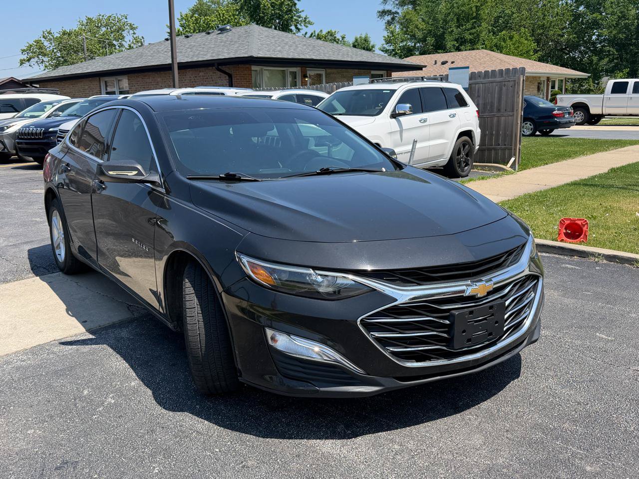 Used 2019 Chevrolet Malibu LS w/ LPO, Convenience Package 2 FWD image 3