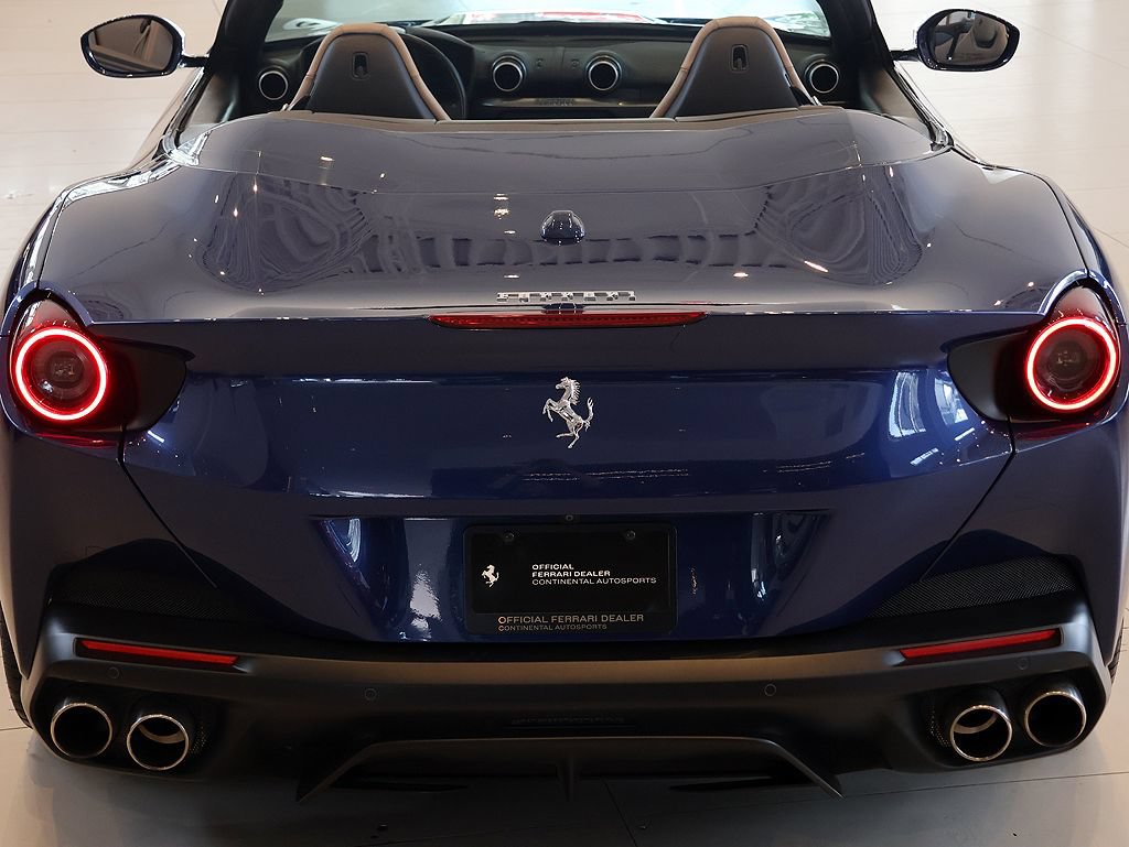 Certified 2019 Ferrari Portofino RWD image 50
