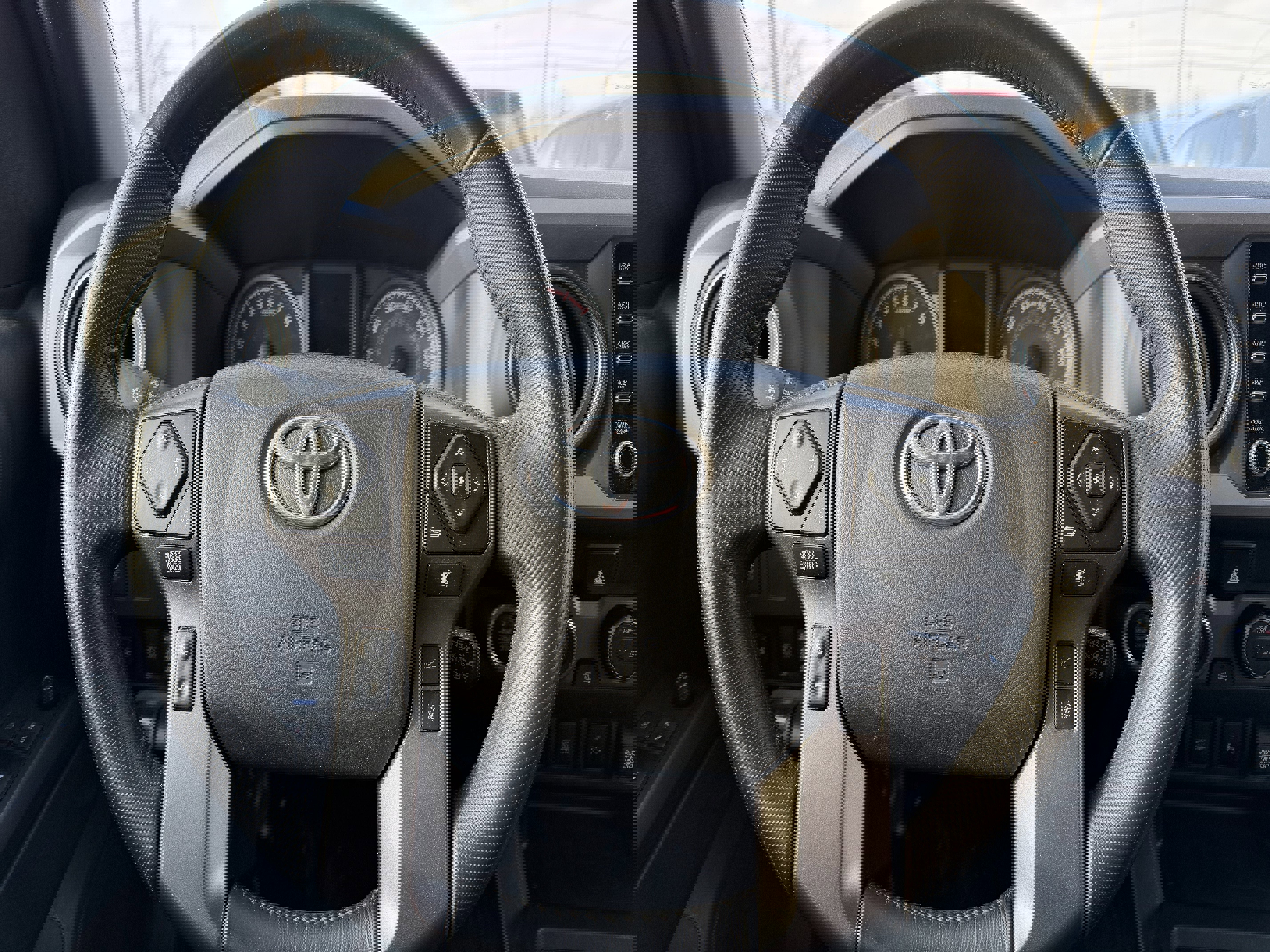 Used 2022 Toyota Tacoma TRD Sport w/ Technology Package image 14