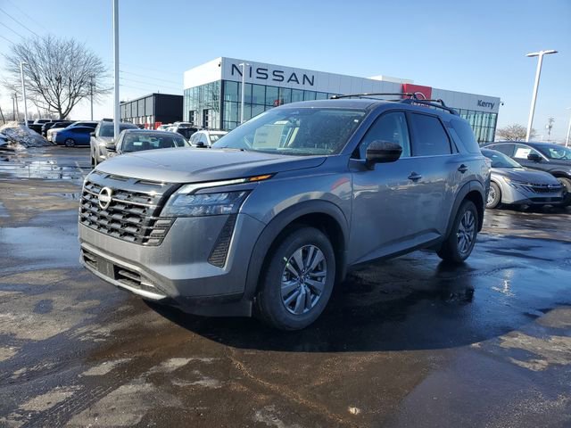 New 2026 Nissan Pathfinder SV image 3