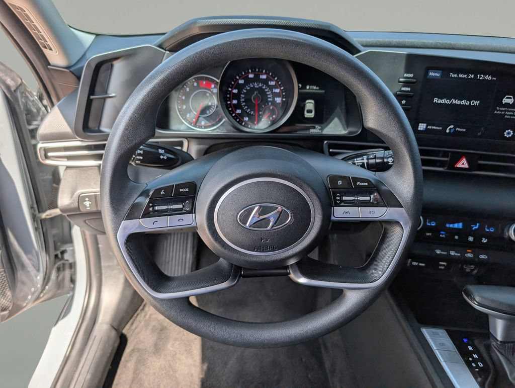 Used 2022 Hyundai Elantra SEL w/ Cargo Package FWD image 20