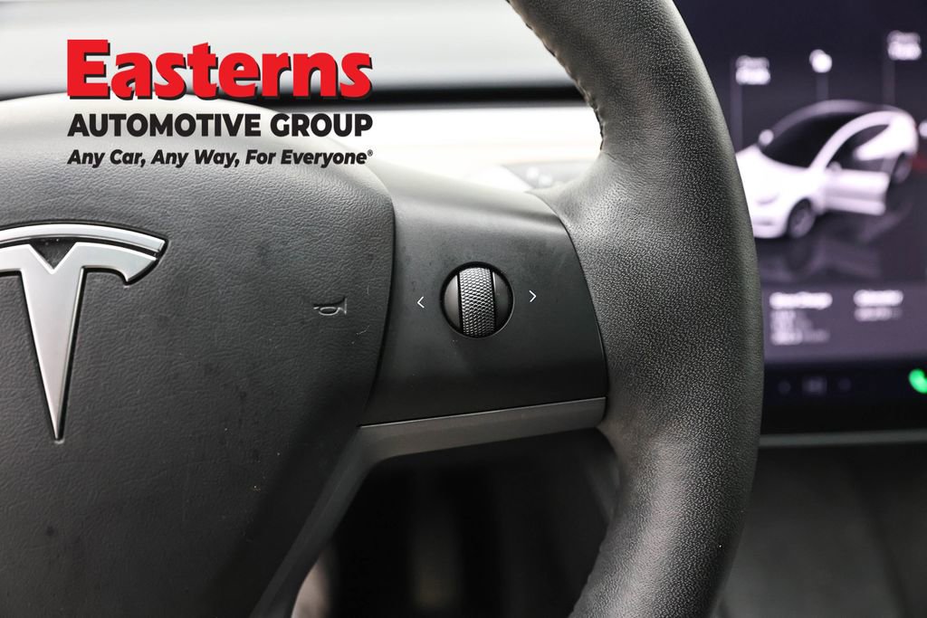 Used 2023 Tesla Model 3 Standard Range RWD image 16