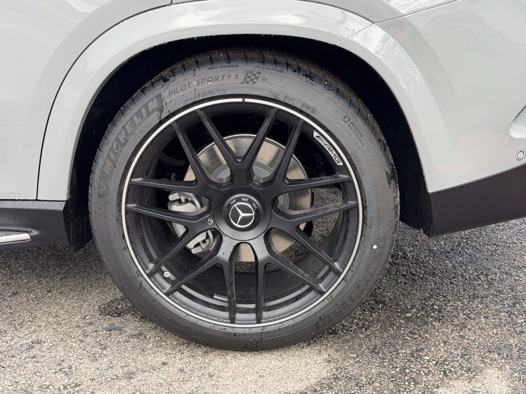 New 2026 Mercedes-Benz GLE 53 AMG 4MATIC Coupe image 15