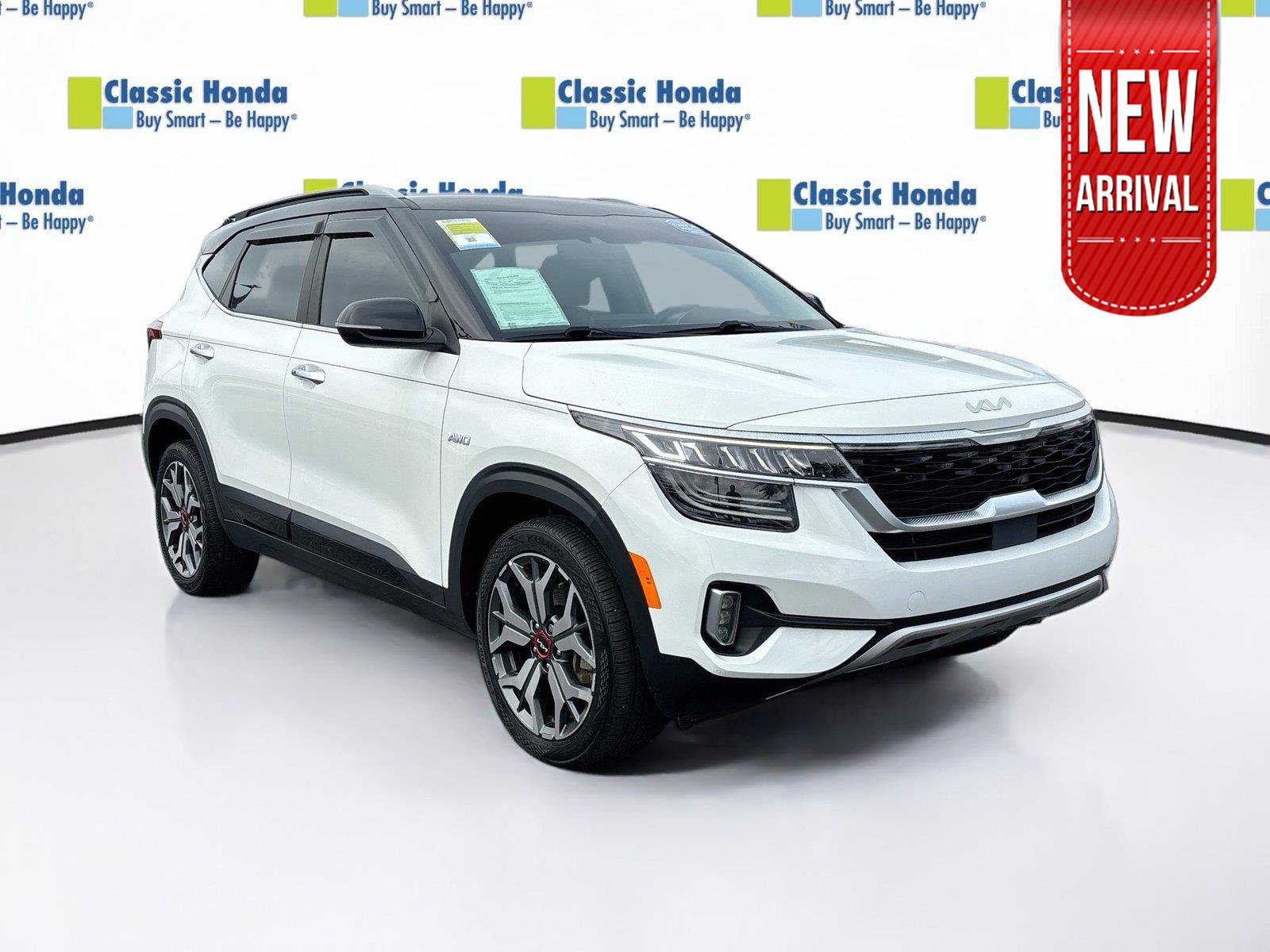 Used 2023 Kia Seltos SX AWD/4WD image 1