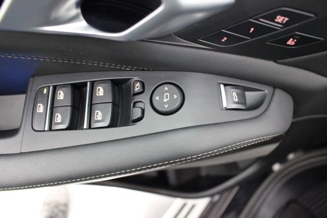 Used 2025 BMW X5 xDrive40i w/ Climate Comfort Package image 36