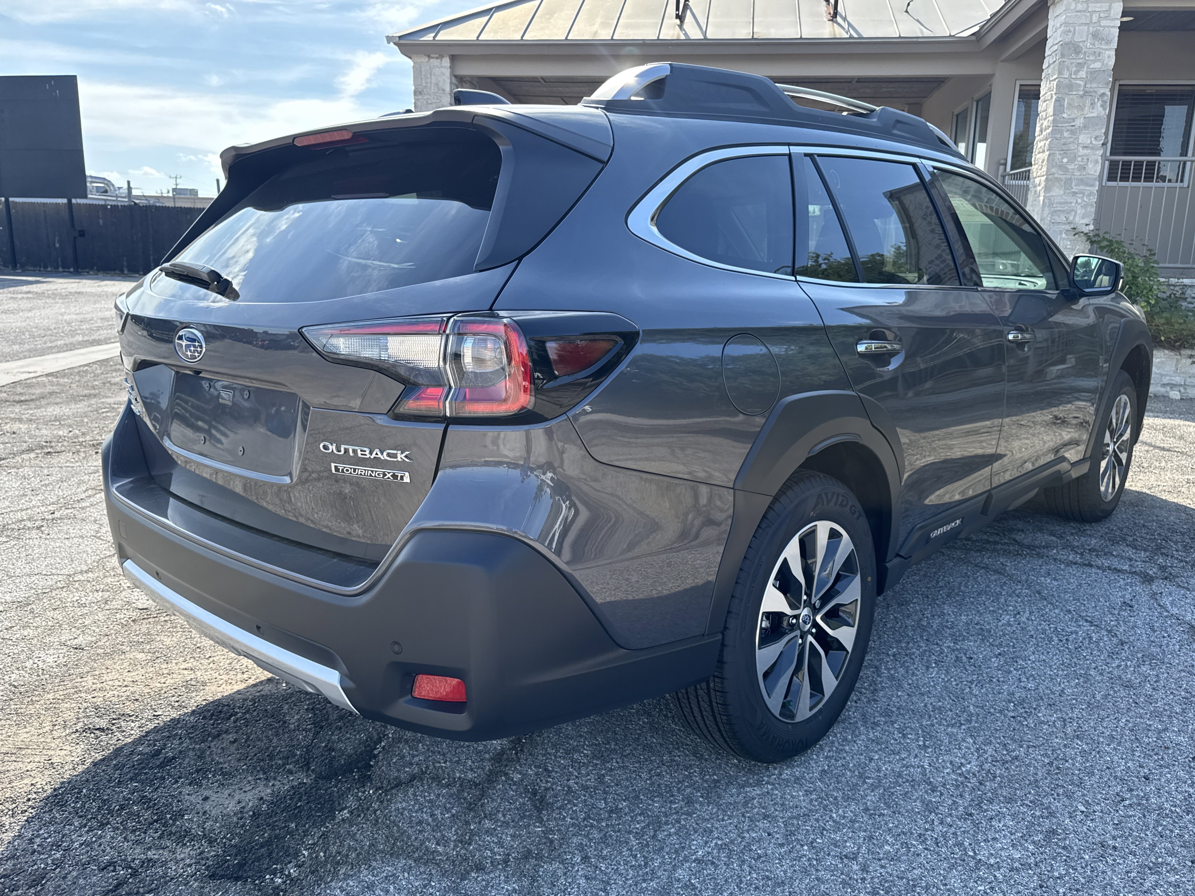 New 2025 Subaru Outback Touring XT image 3