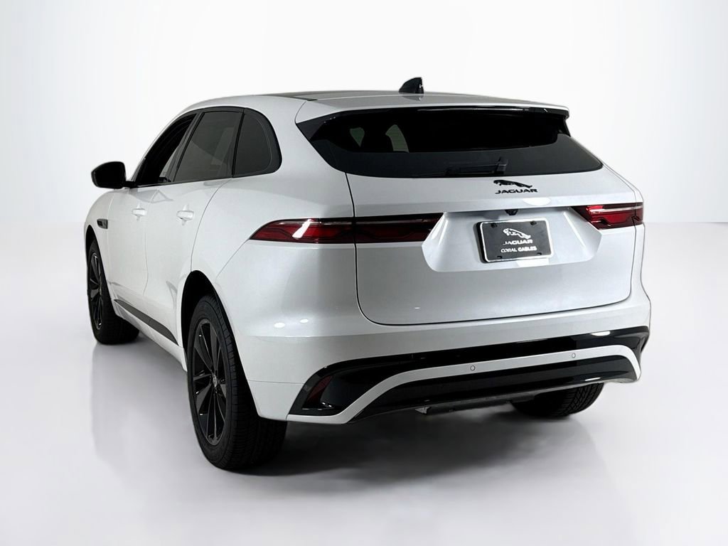 Used 2025 Jaguar F-PACE R-Dynamic S image 3