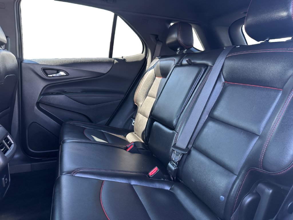 Used 2022 Chevrolet Equinox RS w/ RS Leather Package AWD/4WD image 19