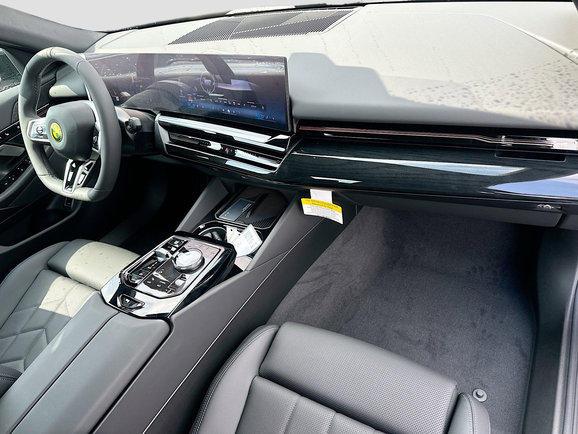 New 2026 BMW 530i w/ M Sport Package image 24