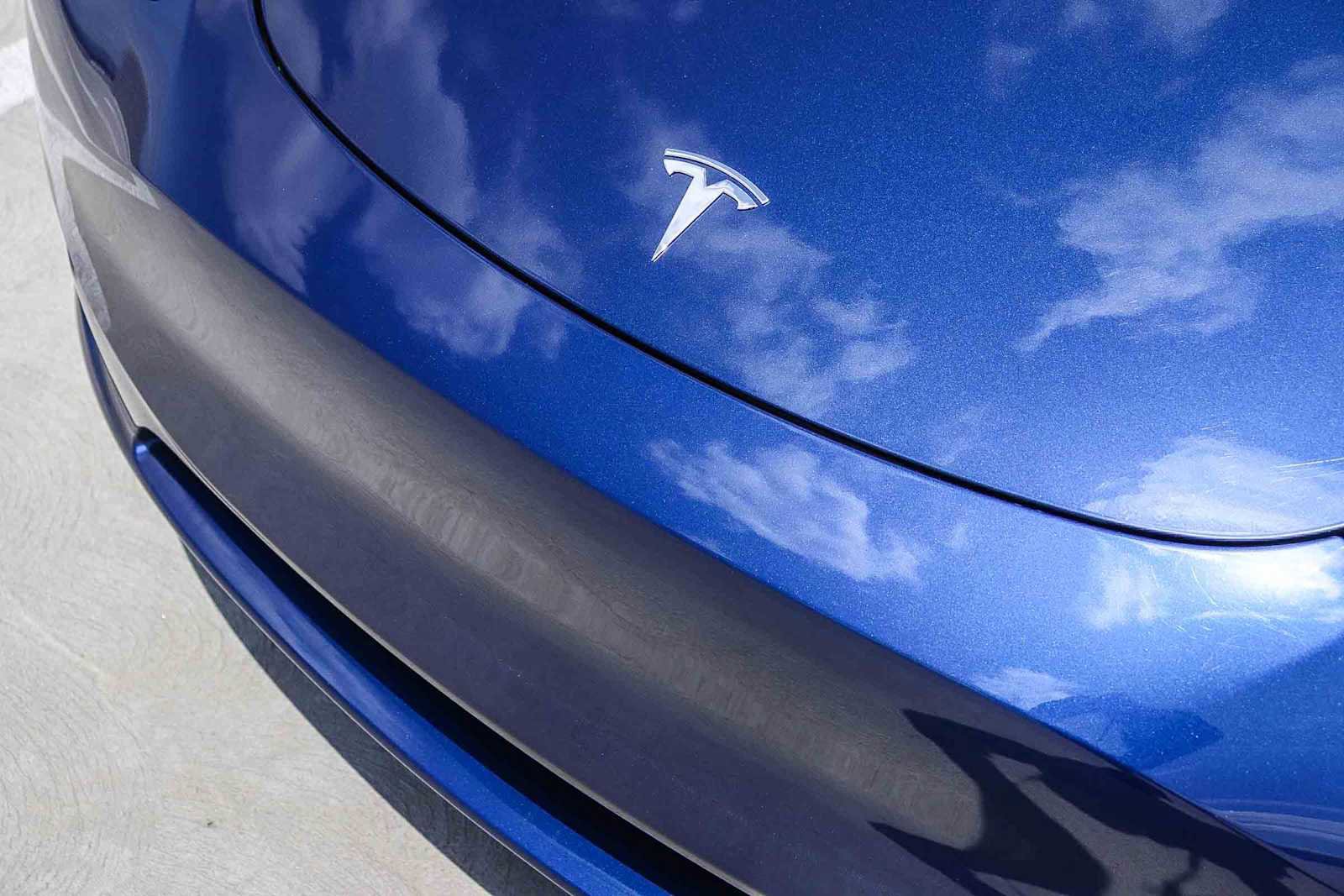 Used 2024 Tesla Model Y Long Range AWD/4WD image 8