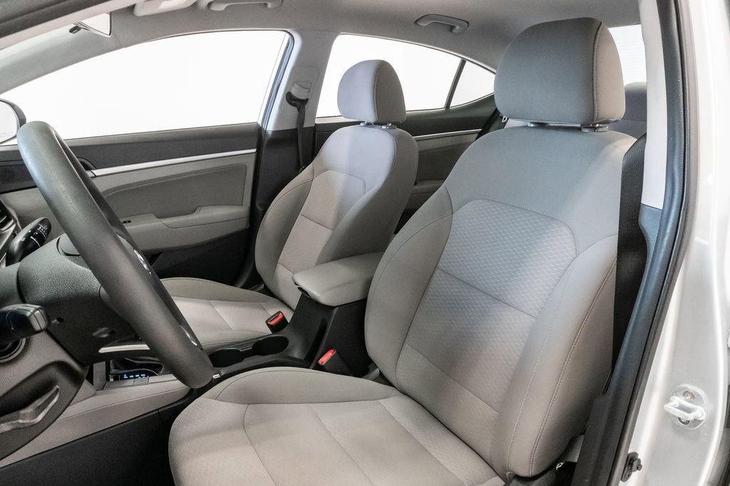 Used 2019 Hyundai Elantra SEL FWD image 9