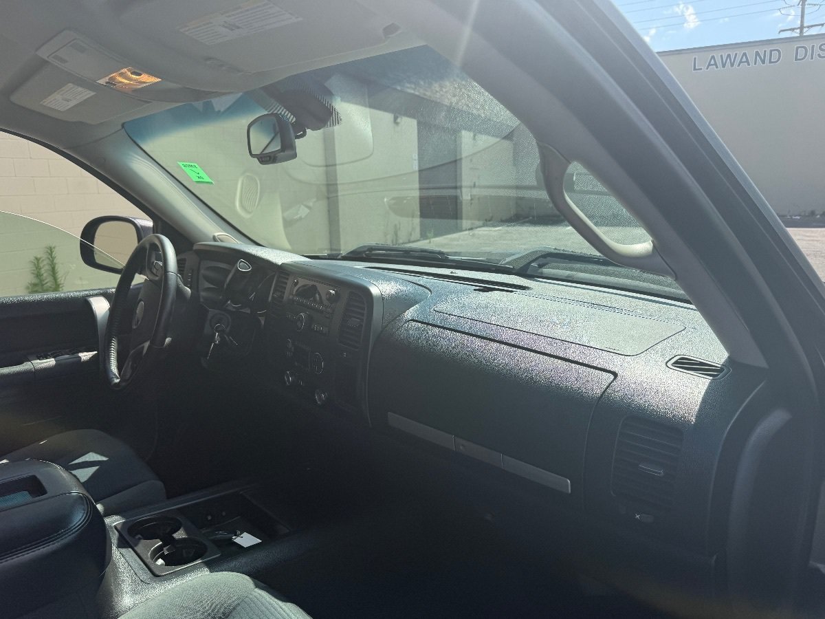 Used 2007 GMC Sierra 1500 SLE w/ SLE2 Preferred Package RWD image 17