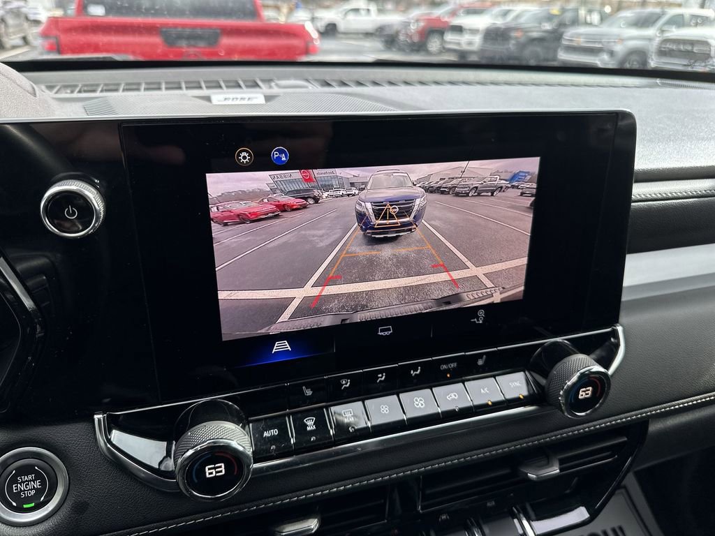 Used 2023 Chevrolet Colorado LT w/ LT Convenience Package II image 17