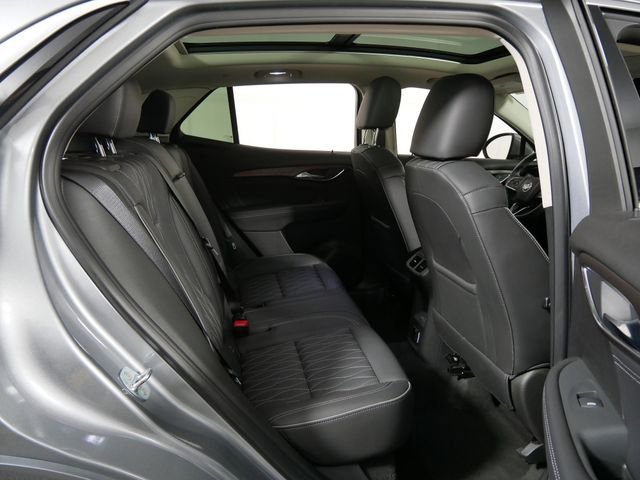 Used 2023 Buick Envision Avenir image 12