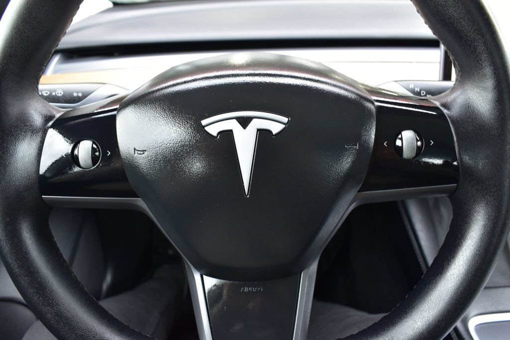 Used 2021 Tesla Model 3 Standard Range Plus RWD image 28