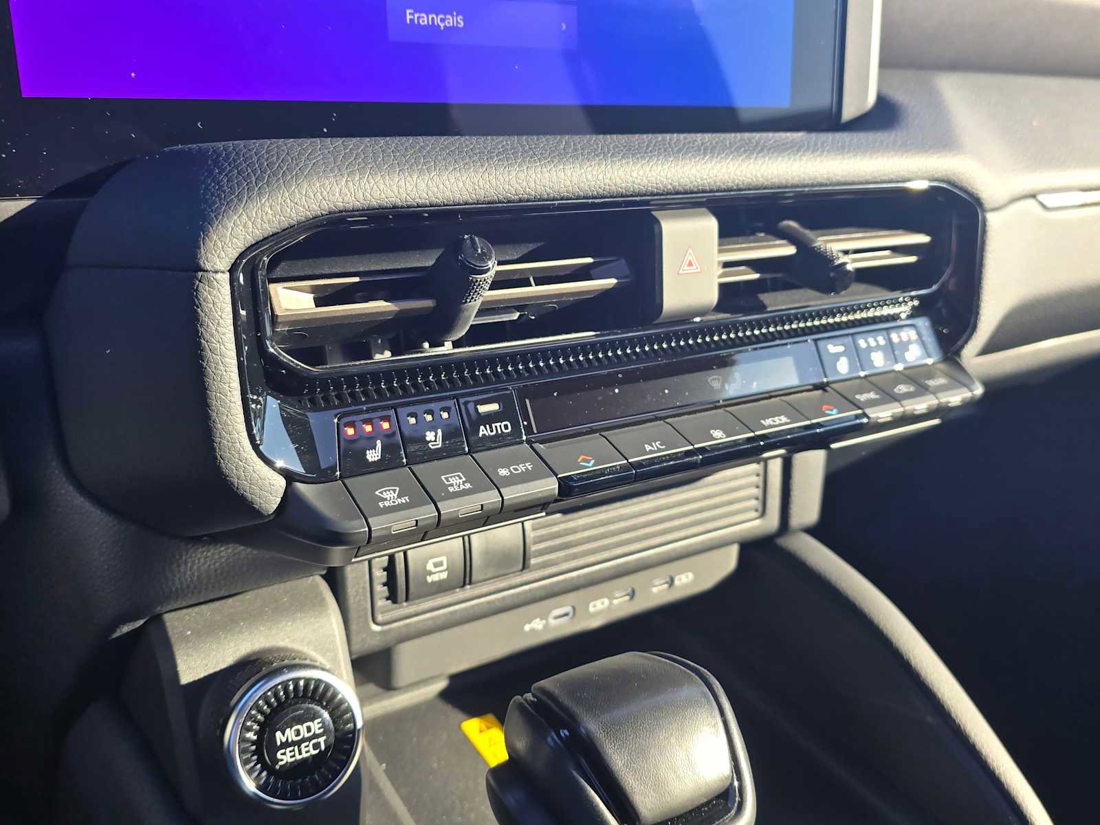 Certified 2024 Toyota Land Cruiser image 28