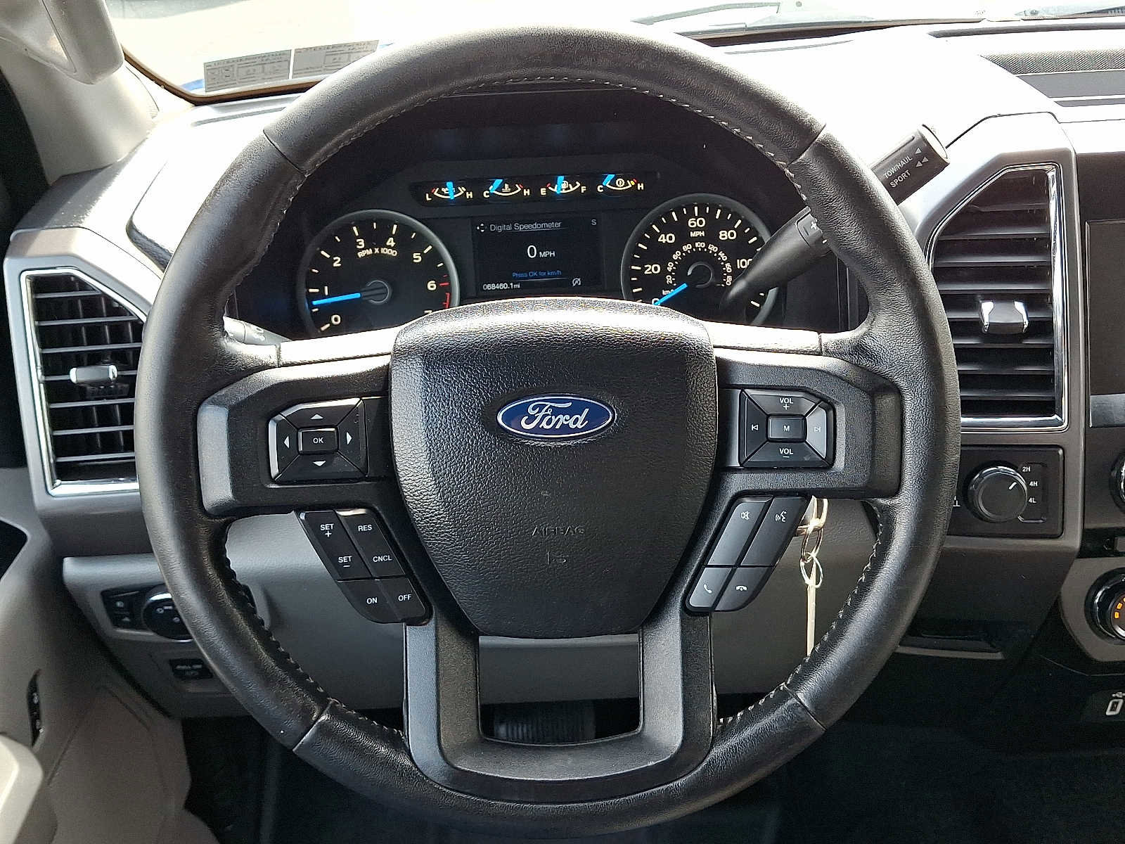 Used 2017 Ford F150 XLT w/ Equipment Group 302A Luxury image 19