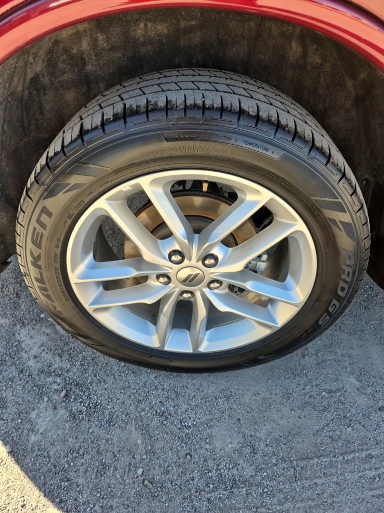 Certified 2023 Dodge Durango GT image 12