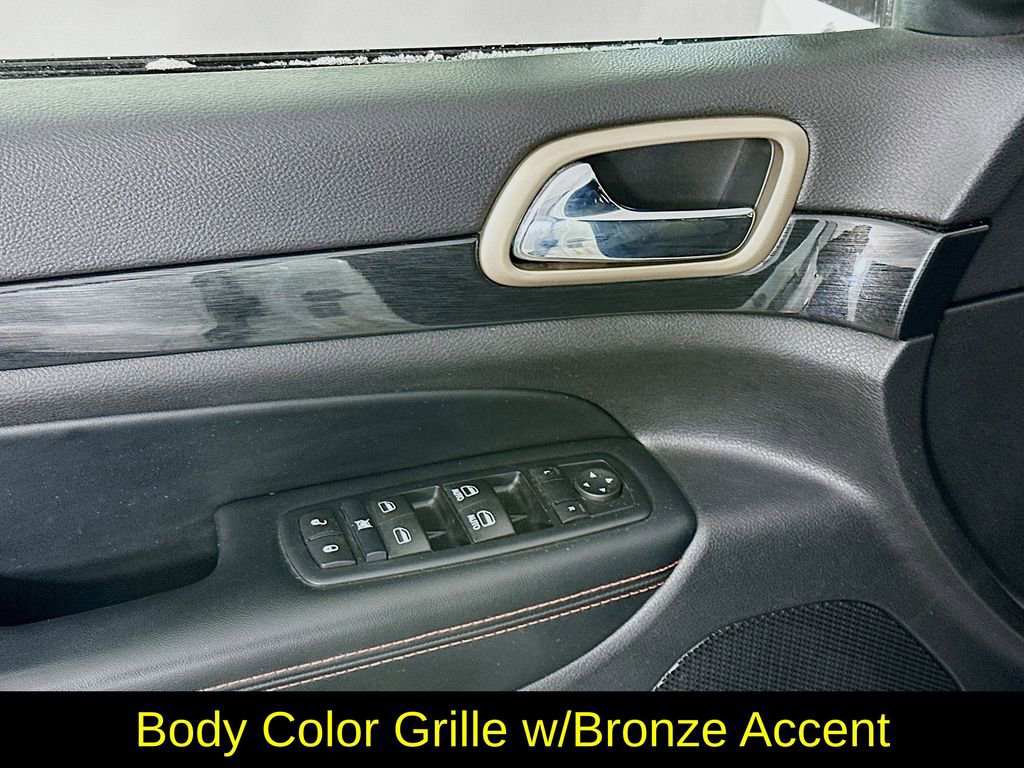 Used 2016 Jeep Grand Cherokee Laredo 75th Anniversary image 23