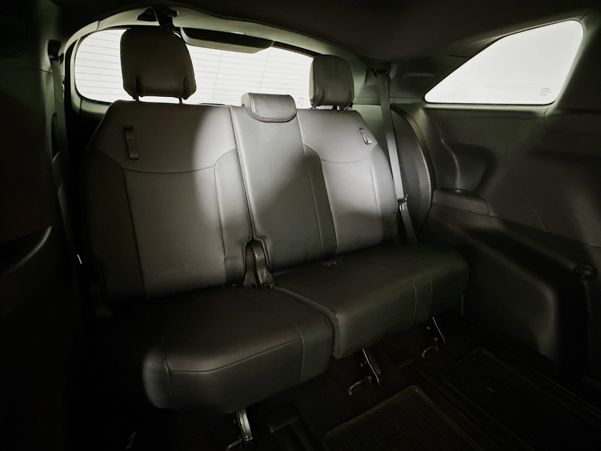 Certified 2022 Toyota Sienna XSE image 26