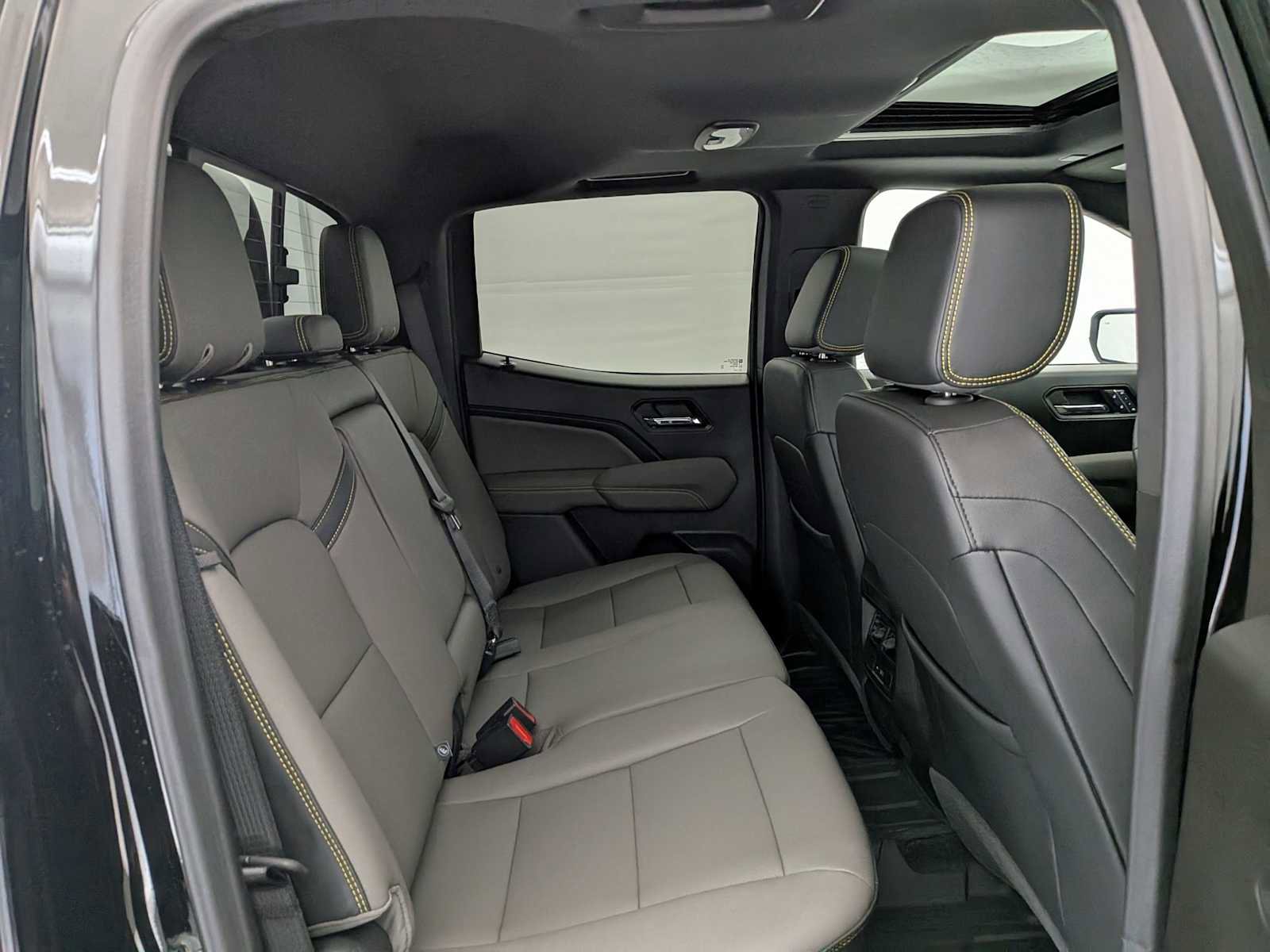New 2026 Chevrolet Colorado ZR2 w/ ZR2 Bison Edition image 25