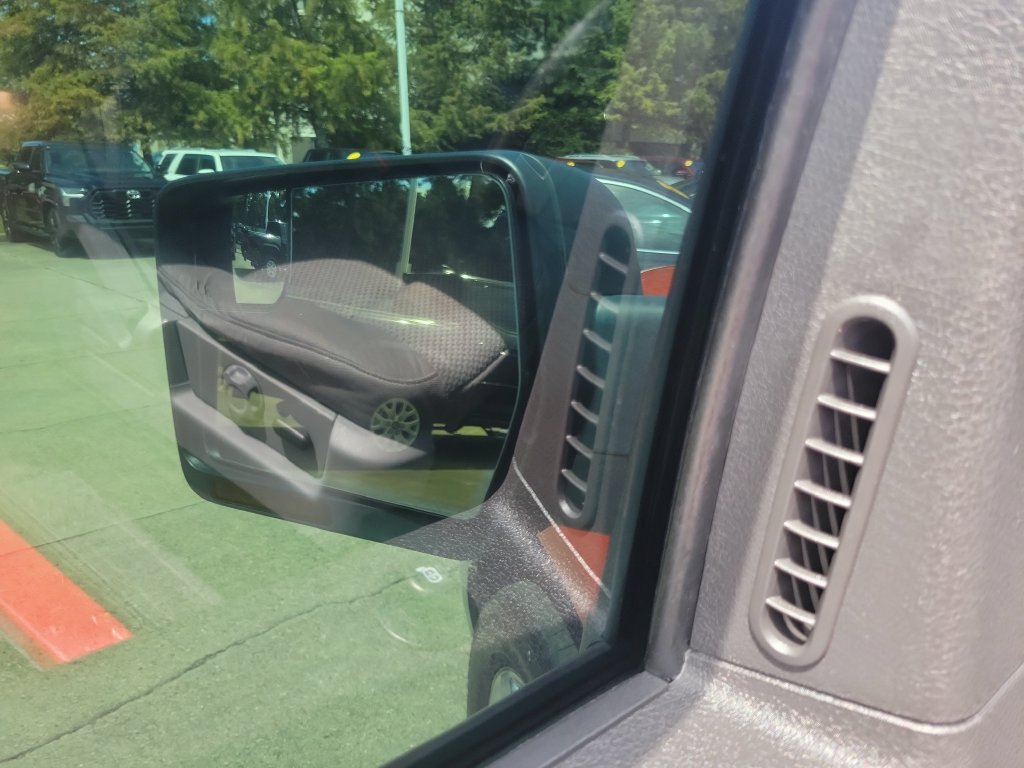 Used 2013 Ford F150 XLT w/ XLT Chrome Pkg RWD image 12