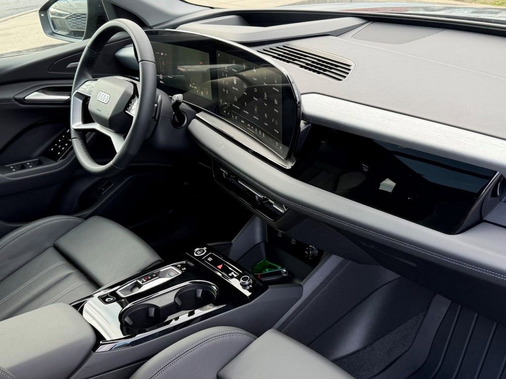 Certified 2025 Audi Q6 e-tron Premium Plus w/ Premium Plus image 13