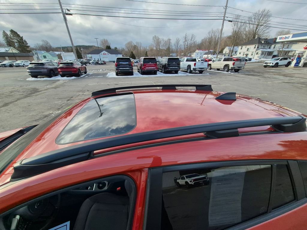 Used 2024 Subaru Crosstrek 2.0i Premium image 10