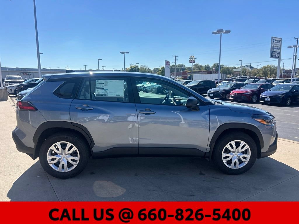 New 2026 Toyota Corolla Cross L AWD/4WD image 5