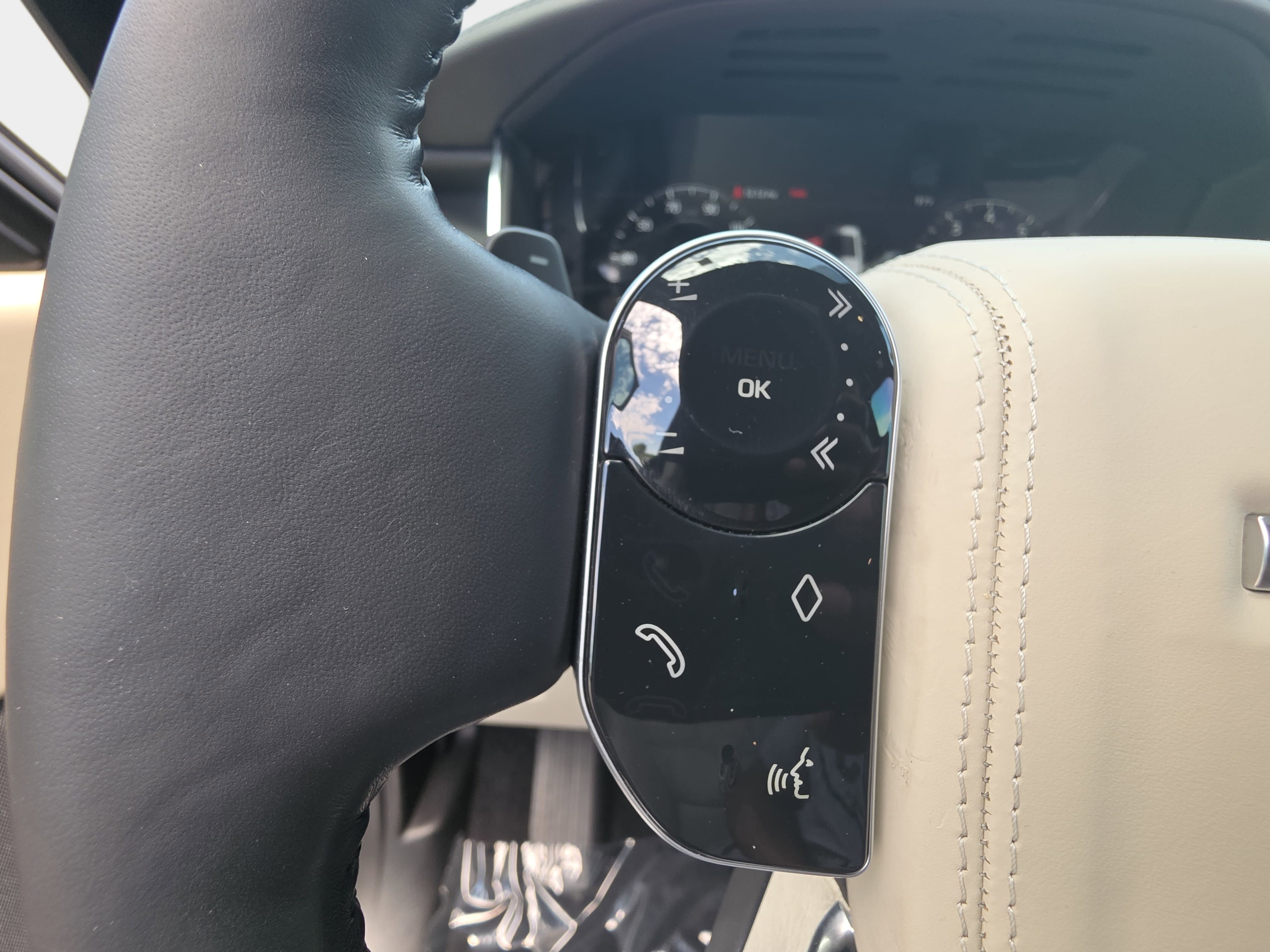 Used 2020 Land Rover Range Rover HSE AWD/4WD image 18