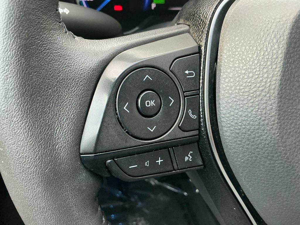 Used 2022 Toyota RAV4 XSE w/ XSE Grade Weather Package AWD/4WD image 21