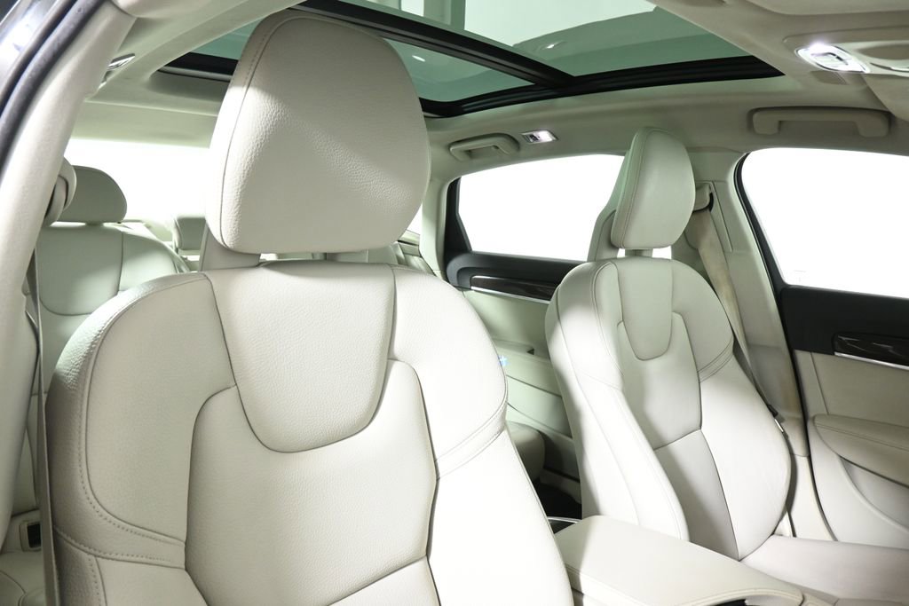 Used 2018 Volvo S90 T5 Momentum w/ Convenience Package image 34