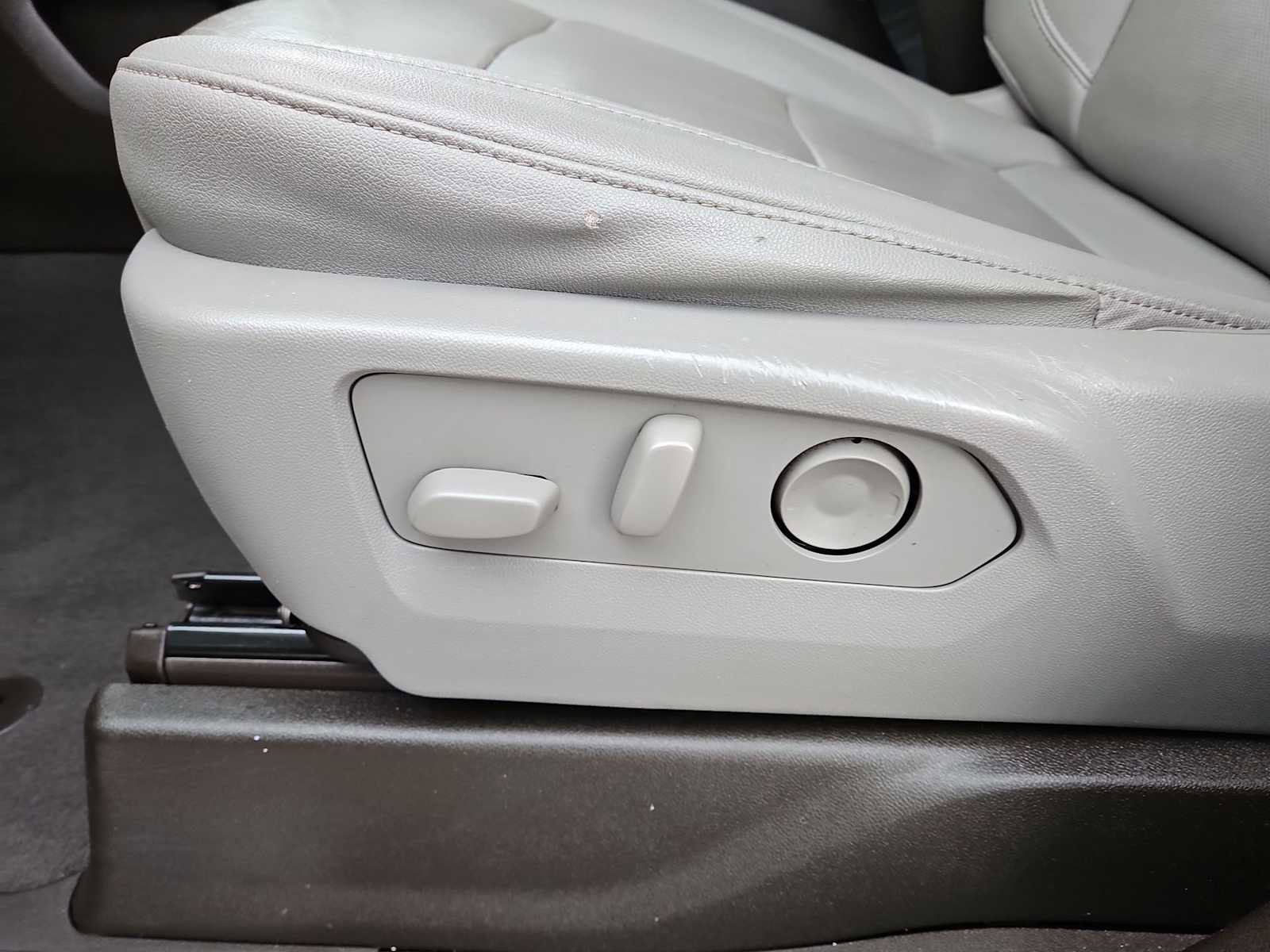 Certified 2023 GMC Sierra 1500 SLT w/ SLT Premium Package image 18