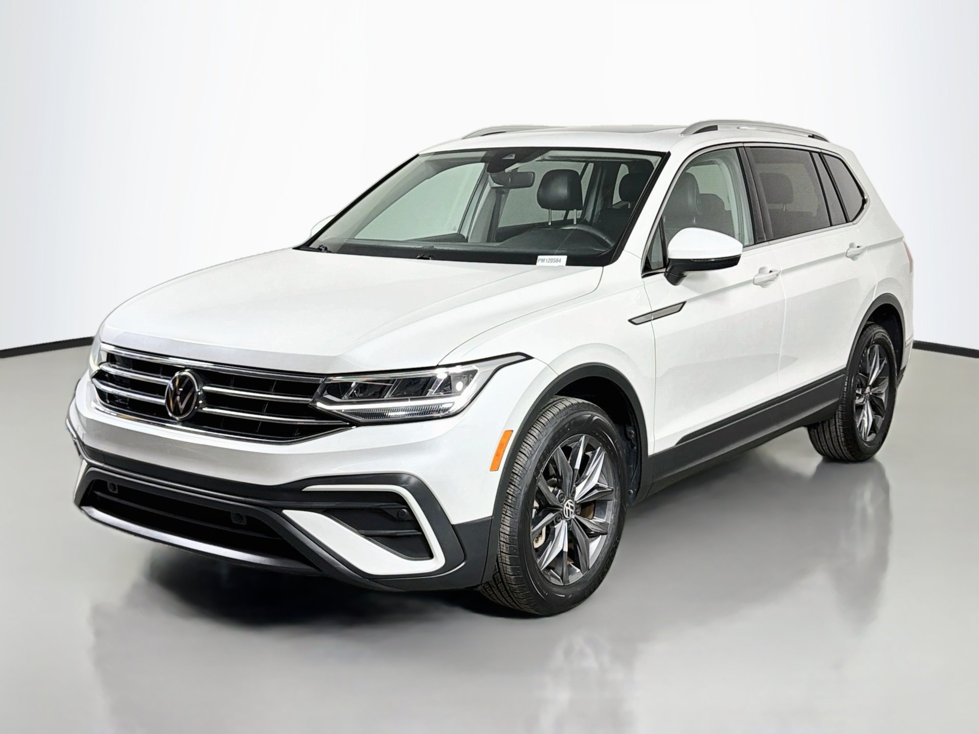 Certified 2023 Volkswagen Tiguan SE FWD 360° Tour