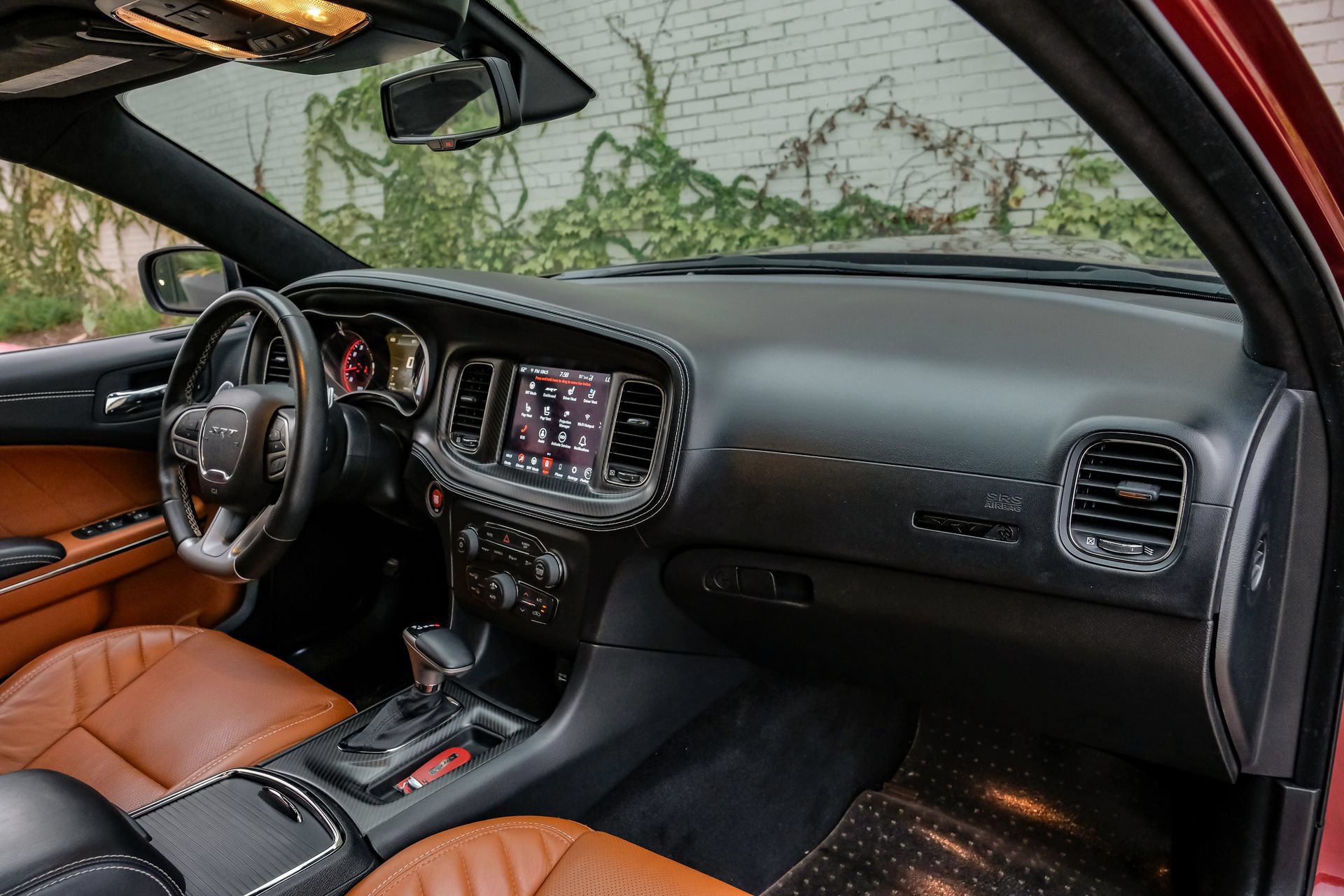 Used 2021 Dodge Charger SRT Hellcat w/ Carbon/Suede Interior Package RWD image 17