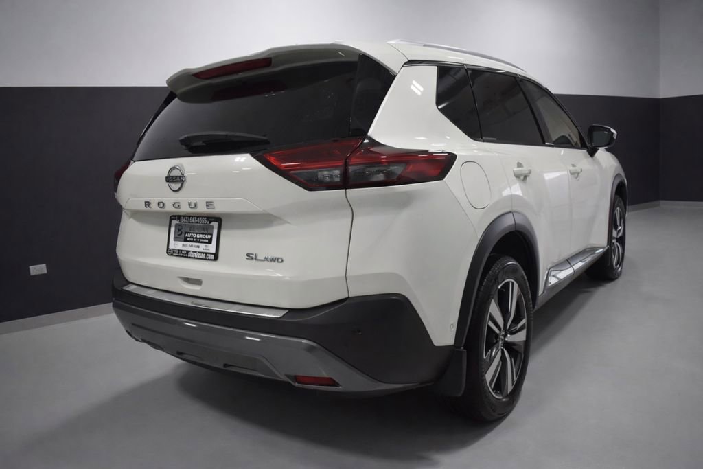 Certified 2023 Nissan Rogue SL w/ SL Premium Package image 8