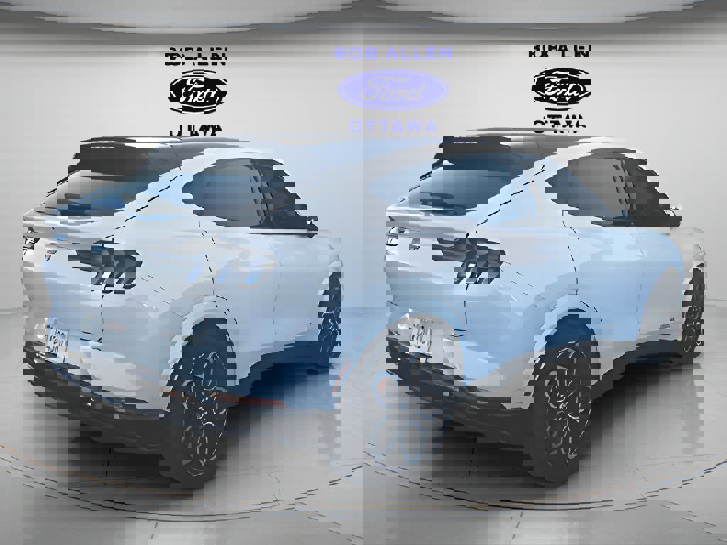 Used 2022 Ford Mustang Mach-E GT image 9