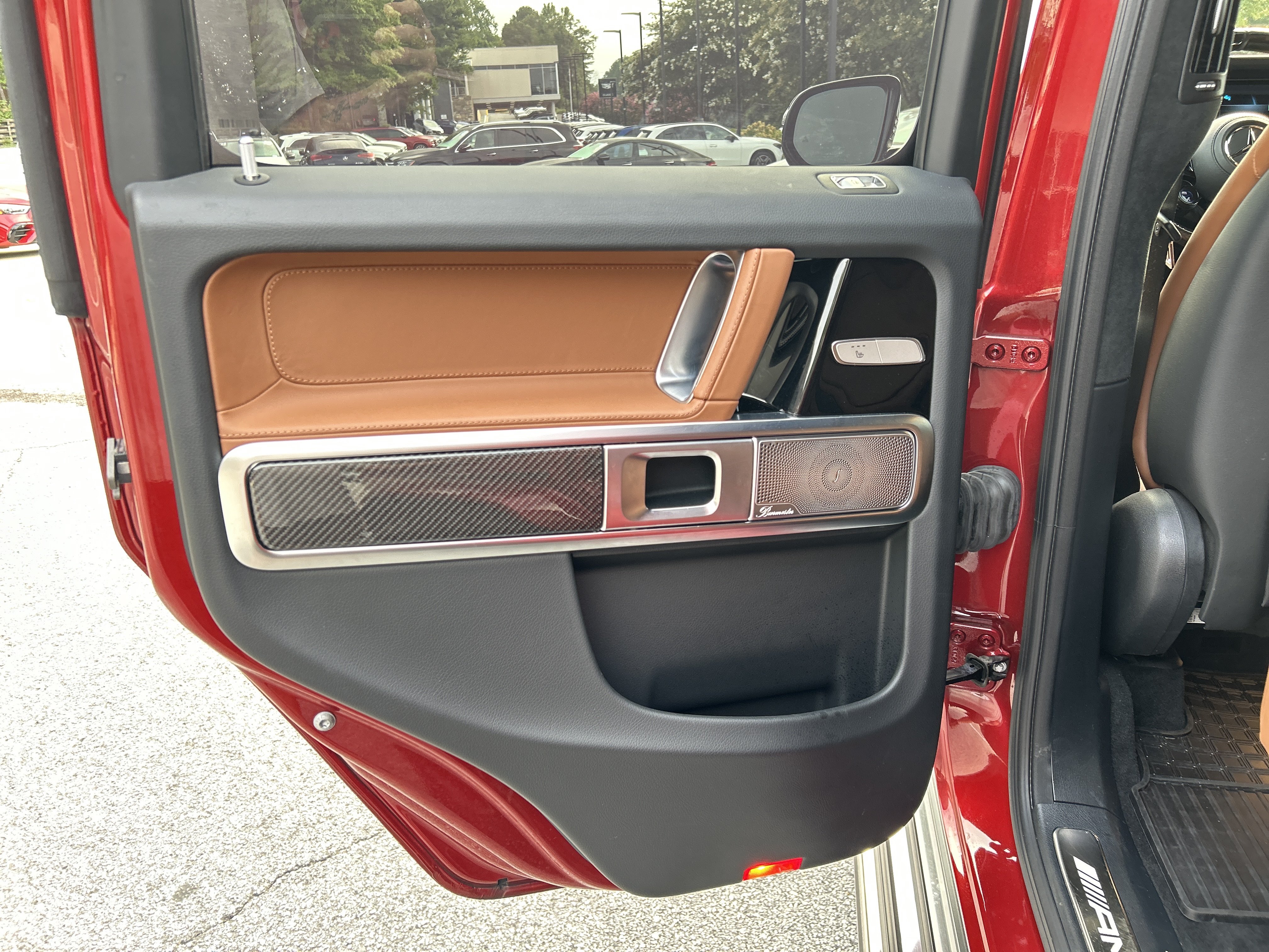 Certified 2025 Mercedes-Benz G 63 AMG 4MATIC image 37