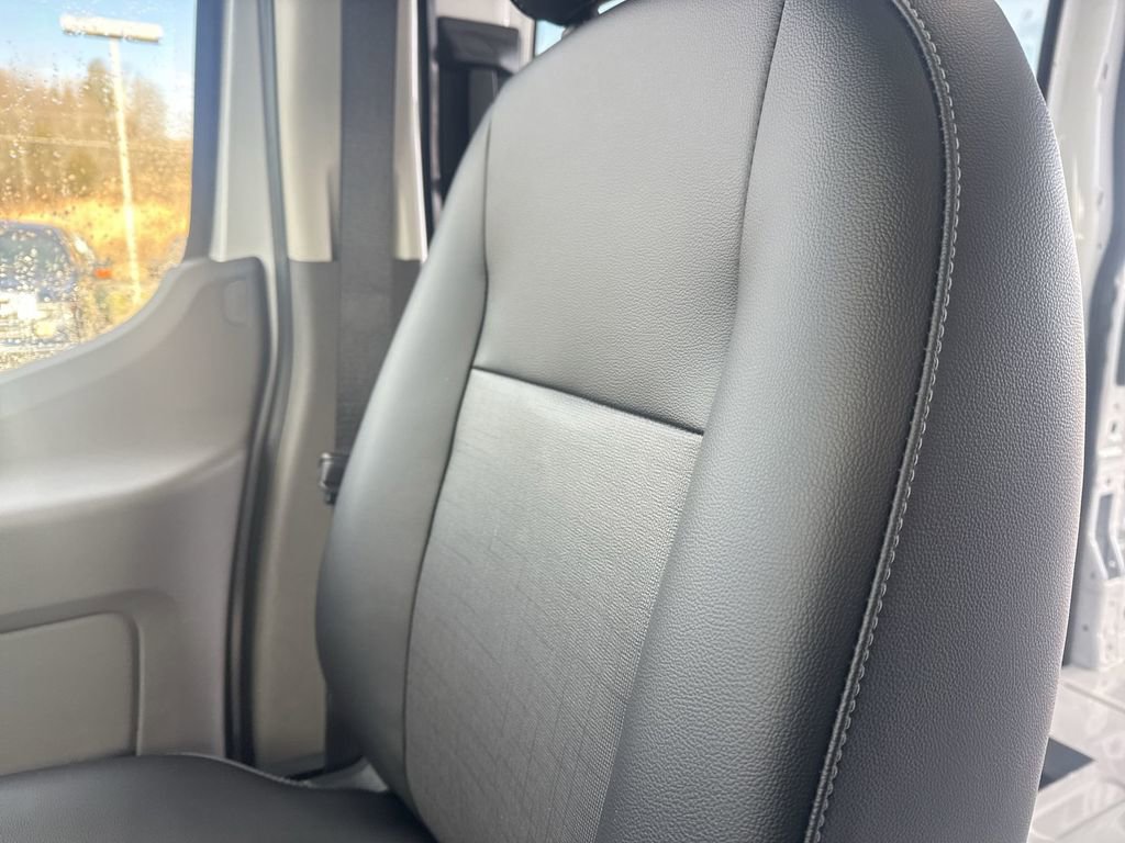 New 2026 Ford Transit 250 148 Medium Roof Extended AWD image 29