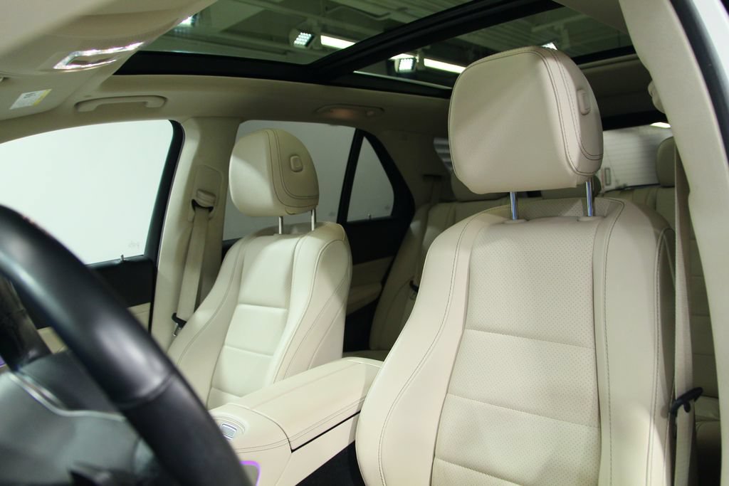 Used 2022 Mercedes-Benz GLE 350 4MATIC image 6