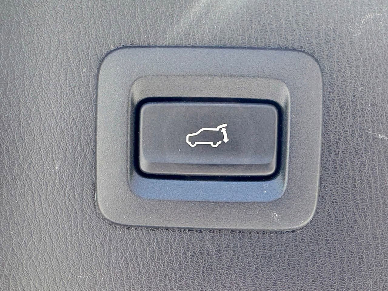 Used 2018 MAZDA CX-5 Touring w/ Preferred Equipment Package image 13