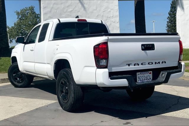 Used 2018 Toyota Tacoma SR w/ SR Convenience Package RWD image 12