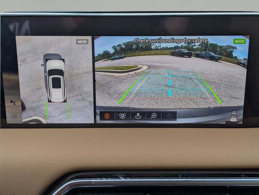 Used 2025 Nissan Armada SL w/ Captain's Chari Seat Package image 26