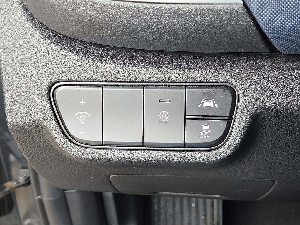 Certified 2023 Kia Seltos S w/ Navigation Package AWD/4WD image 26