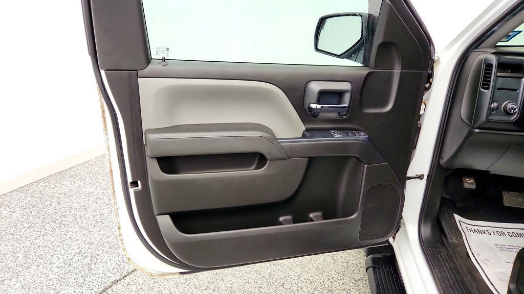 Used 2018 GMC Sierra 1500 2WD Regular Cab image 10