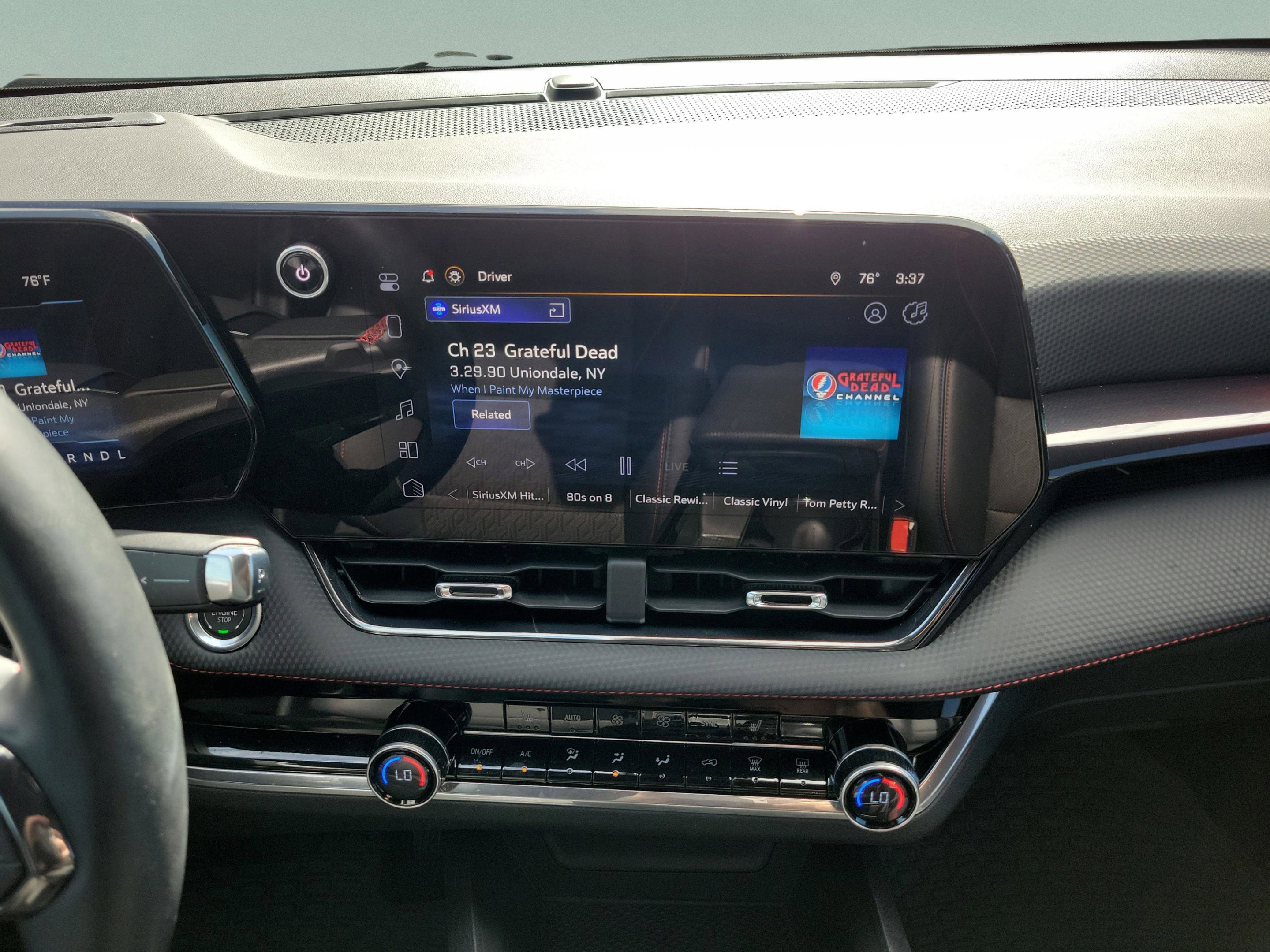 Used 2025 Chevrolet Equinox RS w/ Safety and Technology Package image 13